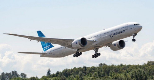 Boeing báo lỗ 450 triệu USD trong quý III, tiếp tục lên kế hoạch sa thải nhân viên