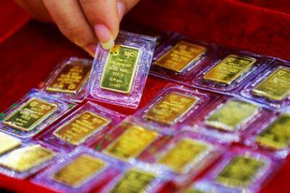Giá vàng ngày 30.10: Tiếp tục sụt giảm