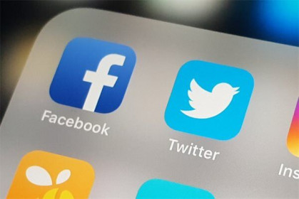 Facebook và Twitter đình chỉ nhiều tài khoản liên quan đến bầu cử Mỹ