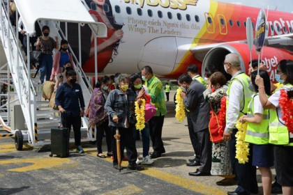Vietjet khai trương đường bay mới đến Surat Thani và công bố mở thêm đường bay mới