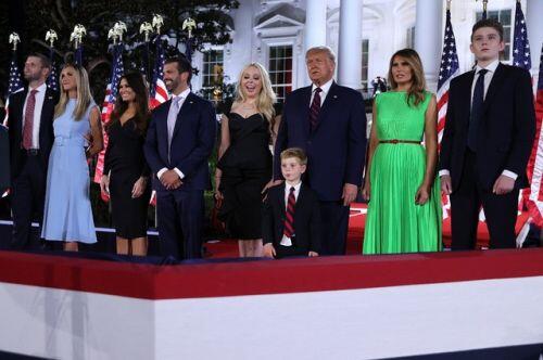 Cú huých của gia tộc Trump trên vũ đài chính trị nước Mỹ