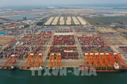 Xuất khẩu của Trung Quốc tiếp tục tăng trong tháng 10