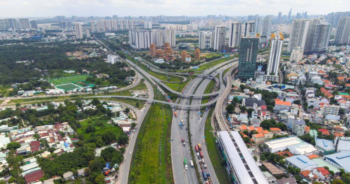 Khu Đông Sài Gòn: Thành phố của người giàu?