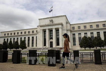 Fed có thể mở rộng chương trình mua nợ