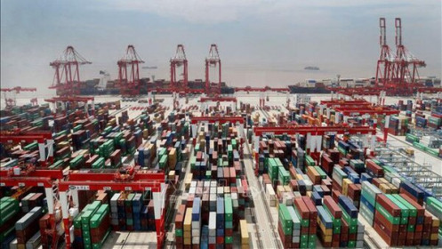 Xuất nhập khẩu nửa đầu tháng 11 bất ngờ giảm 3,7 tỷ USD