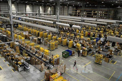 Amazon thưởng cho nhân viên mới trong mùa mua sắm cuối năm