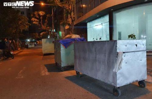 Chợ đêm Đà Nẵng mòn mỏi ‘chong đèn’ đợi khách