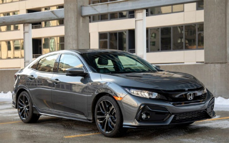 Giá xe ôtô hôm nay 29/11: Honda Civic thấp nhất ở mức 729 triệu đồng