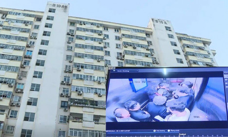 Thang máy chung cư rơi làm nhiều người bị thương ở Hà Nội