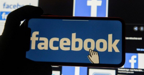 Facebook trả hàng triệu USD mua tin tức từ các báo lớn của Anh