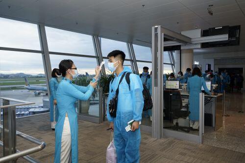 Vietnam Airlines cho phép tổ bay chưa hết hạn cách ly có thể phục vụ chuyến bay.