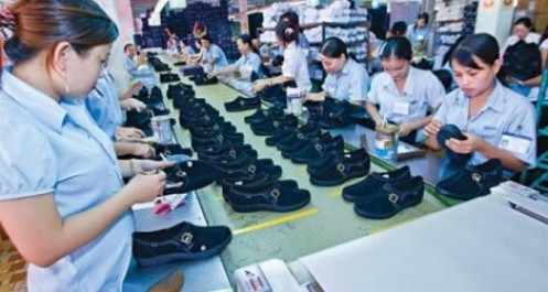 Da giày, túi xách mới mang về hơn 17,7 tỷ USD, khó về đích
