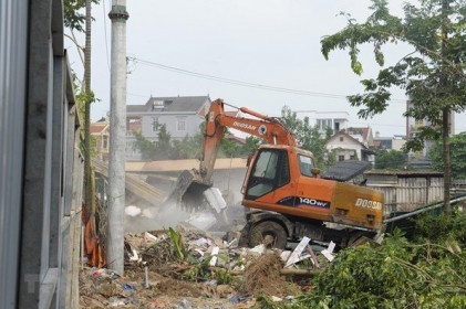 Thu hồi đất phục vụ xây dựng các công trình công cộng tại quận Long Biên