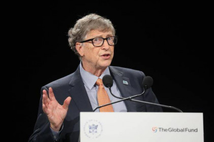 Bill Gates: Mỹ vẫn có nguy cơ tái bùng phát dịch COVID-19 vào đầu năm 2022