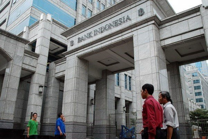 Indonesia kêu gọi ngân hàng thương mại hạ lãi suất để phục hồi kinh tế