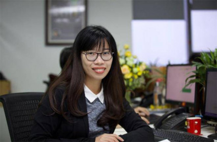 Dốc tiền vào chứng khoán: Giao dịch càng bùng nổ, ‘lính mới’ cần tỉnh táo