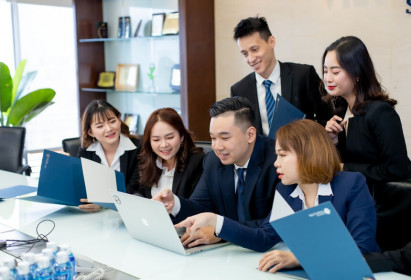 Cổ phiếu cần quan tâm ngày 18/1: VCI, GEX, PNJ