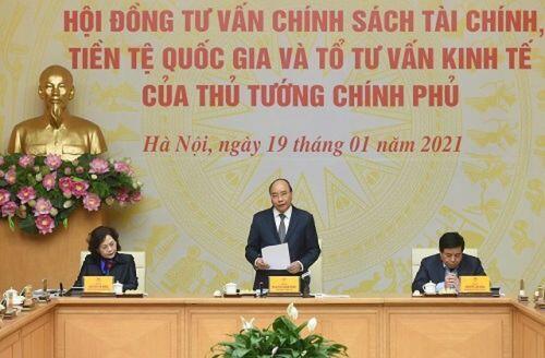 Thủ tướng: "Chúng ta không được vấp ngã, để kinh tế Việt Nam tụt dốc!"