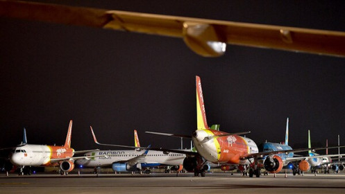 Đại hạ giá vé máy bay "ám ảnh" lợi nhuận doanh nghiệp hàng không Việt