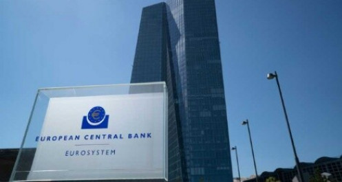 Ngân hàng Trung ương châu Âu (ECB) giữ nguyên mức lãi suất, đồng euro tăng giá