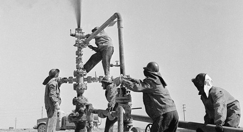 Liên Xô kiếm được bao nhiêu tiền từ cuộc khủng hoảng dầu mỏ 1973?