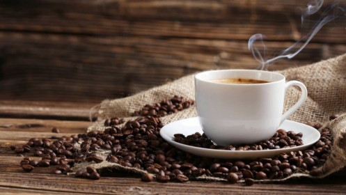 Giá cà phê hôm nay 24/1: Tình trạng dư cung vẫn đe dọa cà phê robusta; Thị trường Nga tăng nhập khẩu hồ tiêu Việt Nam
