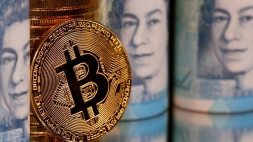 Giá Bitcoin hôm nay 25/1: Bitcoin vật lộn giữ mốc 32.000 USD