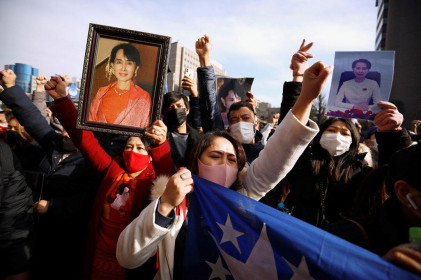 Bà Aung San Suu Kyi kêu gọi người dân phản đối hành động của quân đội Myanmar