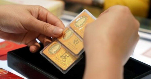 Liên tiếp tăng, giá vàng SJC chạm mốc 57 triệu đồng/lượng