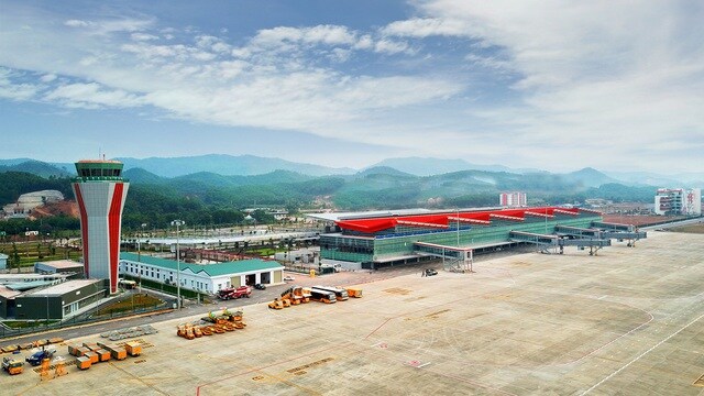 Đề nghị kéo dài thời gian "đóng cửa" sân bay Vân Đồn - Quảng Ninh