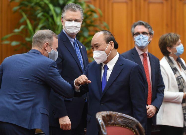 Thủ tướng Nguyễn Xuân Phúc: Việt Nam mong muốn sớm nhận được vaccine của Chương trình COVAX