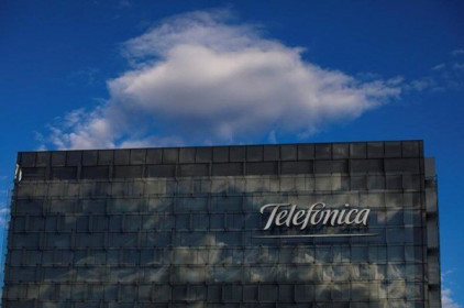 Telefonica bán các trạm thu phát sóng di động ở châu Âu và Mỹ Latinh với giá 7,7 tỷ euro