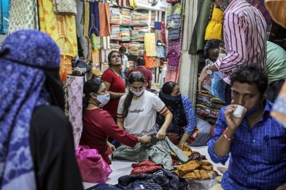 Bùng nổ mua sắm ở Ấn Độ khi đại dịch Covid-19 lắng xuống