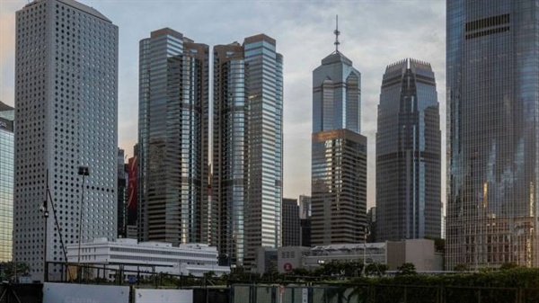 Khối lượng giao dịch chứng khoán Hồng Kông tăng gấp 4 lần so với chứng khoán London