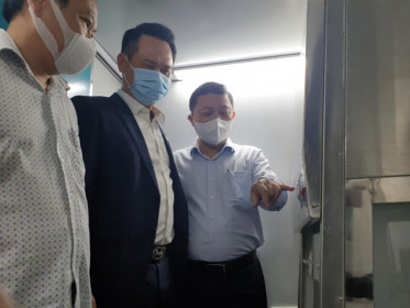 Hội Doanh nghiệp trẻ Việt Nam phối hợp TTC và DHA healthcare bàn giao xe khám, lấy mẫu xét nghiệm Covid-19 lưu động