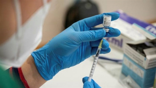 Biến thể COVID-19 Nam Phi làm giảm khả năng bảo vệ của vaccine Pfizer