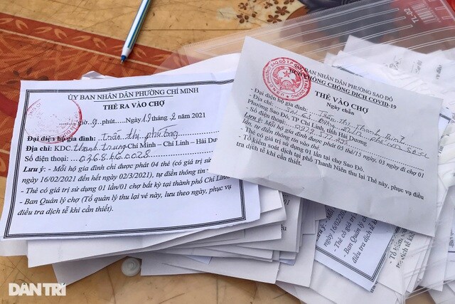 Người dân tâm dịch TP Chí Linh, Hải Dương đi chợ bằng thẻ theo ngày chẵn lẻ
