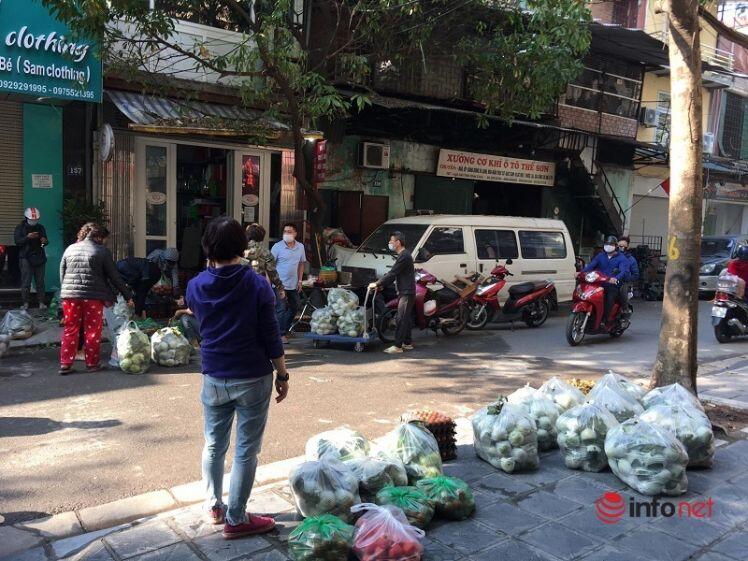 Hàng chục tấn nông sản Hải Dương được giải cứu trong phút chốc, có người mua nửa tạ về chia cho hàng xóm