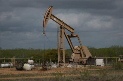 OPEC và các công ty dầu mỏ Mỹ dự kiến sản lượng dầu đá phiến sẽ phục hồi nhẹ