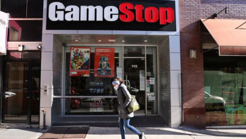Cổ phiếu GameStop bất ngờ tăng gấp đôi, “cơn điên” trở lại?