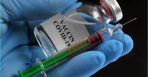 9 nhóm đối tượng được ưu tiên tiêm vắc xin COVID-19 miễn phí