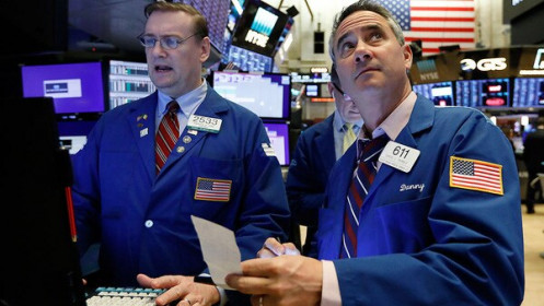 Cổ phiếu công nghệ bị bán tháo, chứng khoán Mỹ sụt mạnh