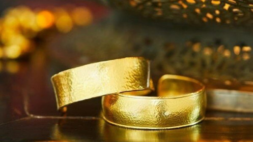 Giá vàng hôm nay 8/3: Vàng SJC rớt thảm theo thế giới, vàng trang sức hưởng xung lực ngày Quốc tế Phụ nữ