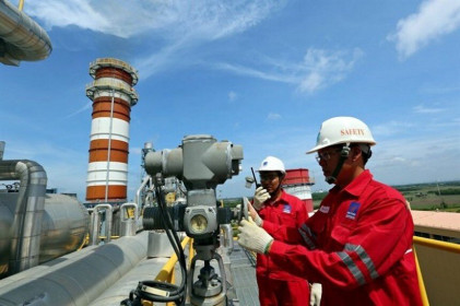 Cổ phiếu cần quan tâm ngày 8/3: POW, NKG, BVH, CTR, MSN