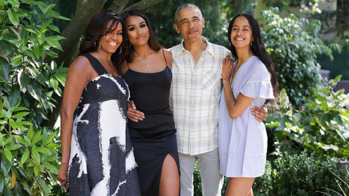 Cựu đệ nhất phu nhân Michelle Obama hé lộ kế hoạch 'về ở ẩn' cùng chồng