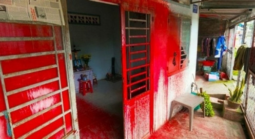 Bắt nhóm cho vay nặng nãi, tạt sơn đòi nợ ở TP.HCM