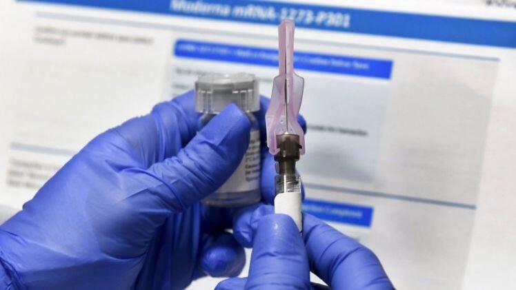 Mỹ chuẩn bị đạt mục tiêu tiến hành 100 triệu liều vaccine ngừa Covid-19