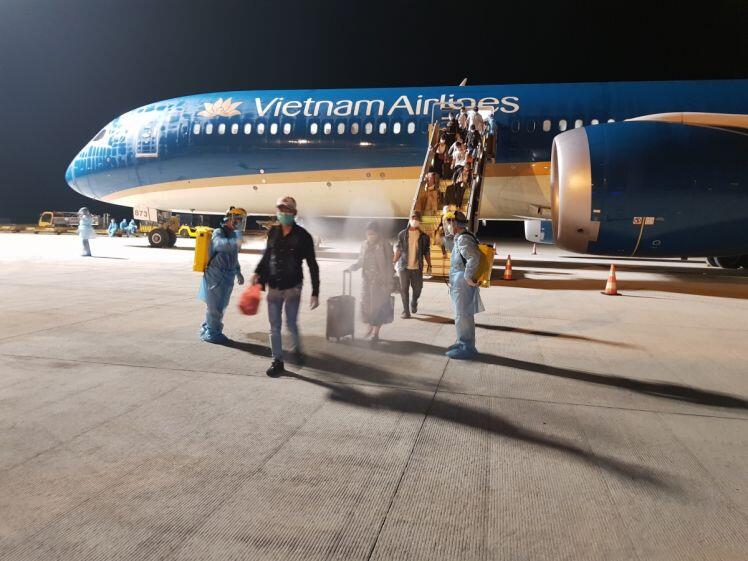Năm 2021, hàng không Việt dự kiến lỗ trên 15.000 tỷ đồng, chưa thể phục hồi