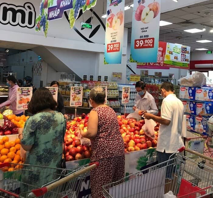 Hoa quả nhập khẩu ngập chợ giá "siêu rẻ”, có loại chưa đến 20.000 đồng/kg