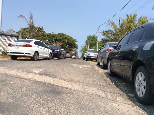 Sốt đất dựng đứng từ Bắc vào Nam: Ai hưởng lợi?